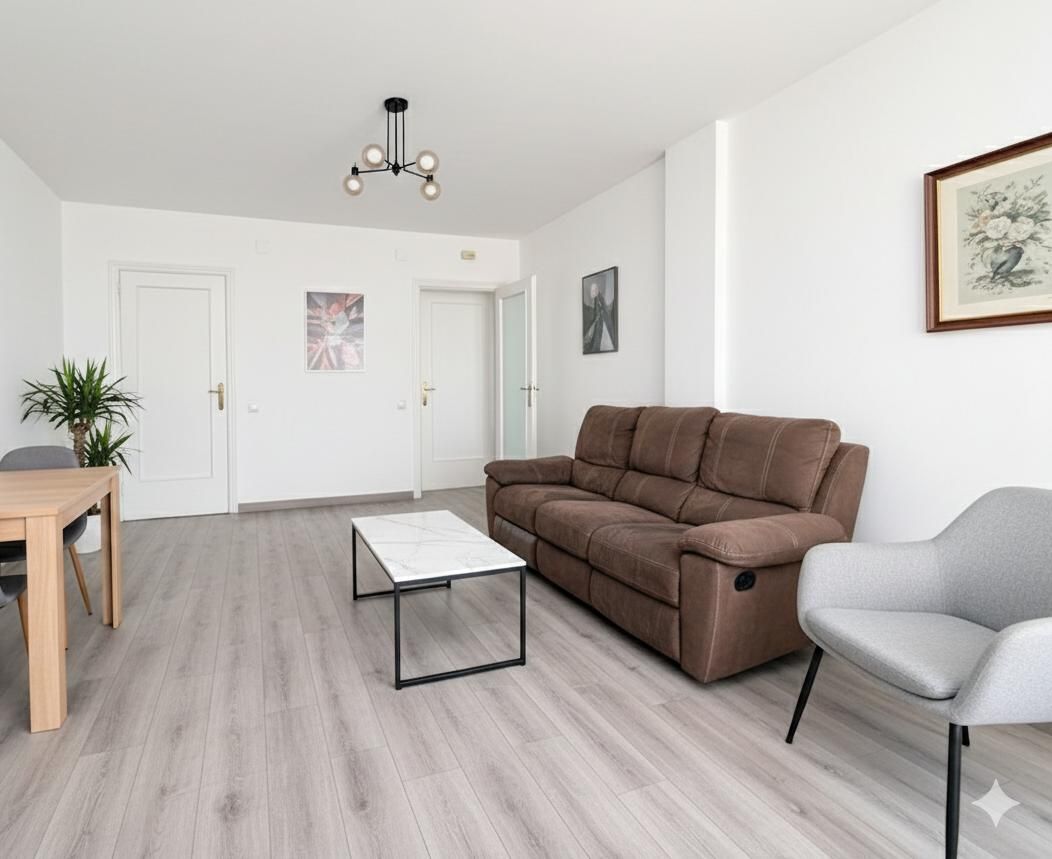 Sala d'estar de Planta baixa en venda en Castellar del Vallès amb Calefacció, Terrassa i Internet