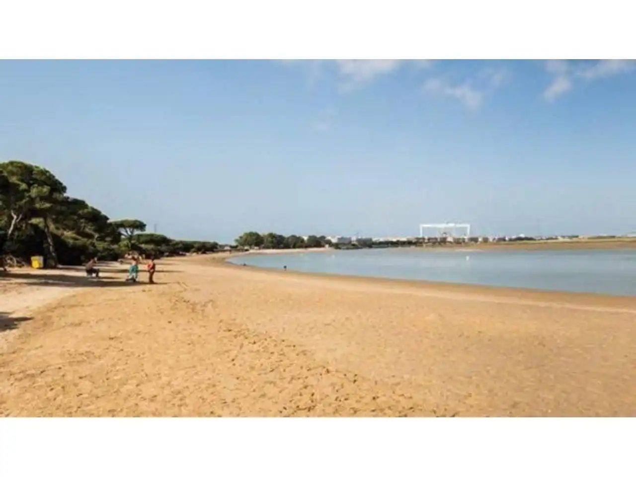 Vista exterior de Piso en venta en Puerto Real con Aire acondicionado, Calefacción y Terraza