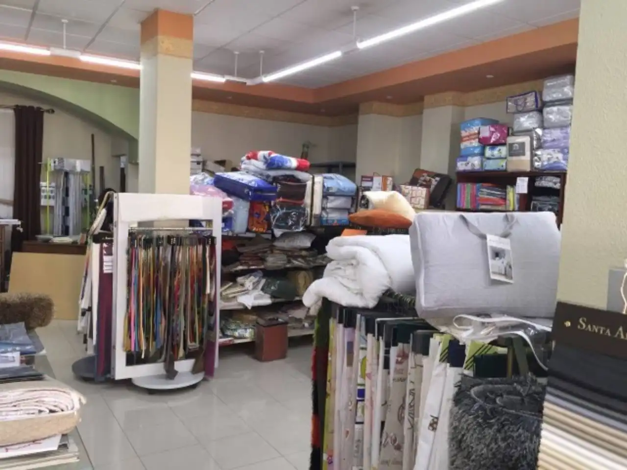 Local comercial en venda a Baena, imagen 3