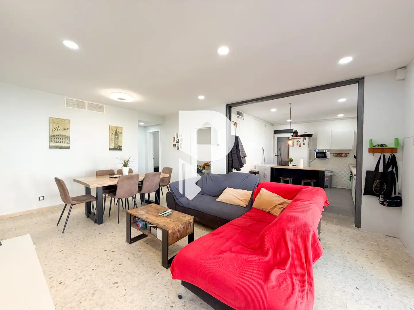 Sala de estar de Casa o chalet en venta en Sant Vicenç Dels Horts con Aire acondicionado, Calefacción y Jardín privado