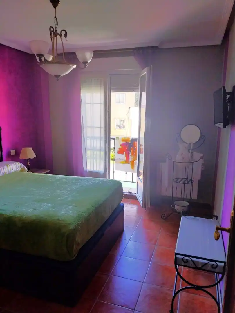 Habitación de Casa o chalet en venta en Santoña con Calefacción, Jardín privado y Terraza