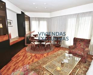 Living room of Flat for sale in  Barcelona Capital  with Air Conditioner, Heating and Terrace