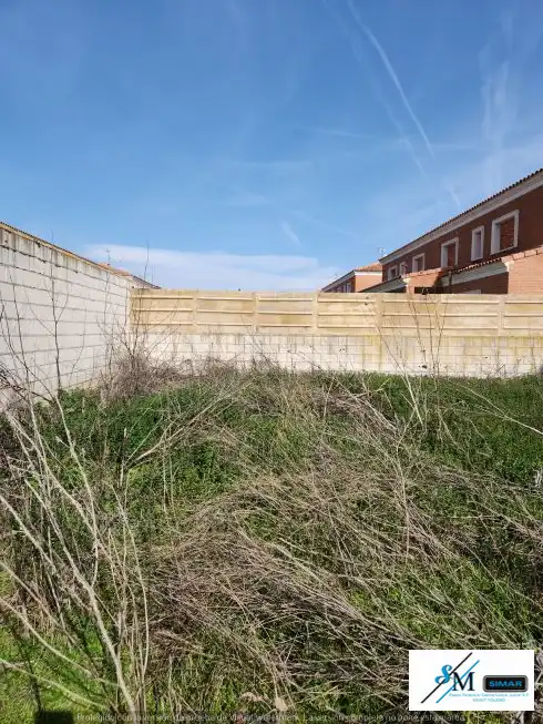 Detached homes for sale in Barcience  with Private garden