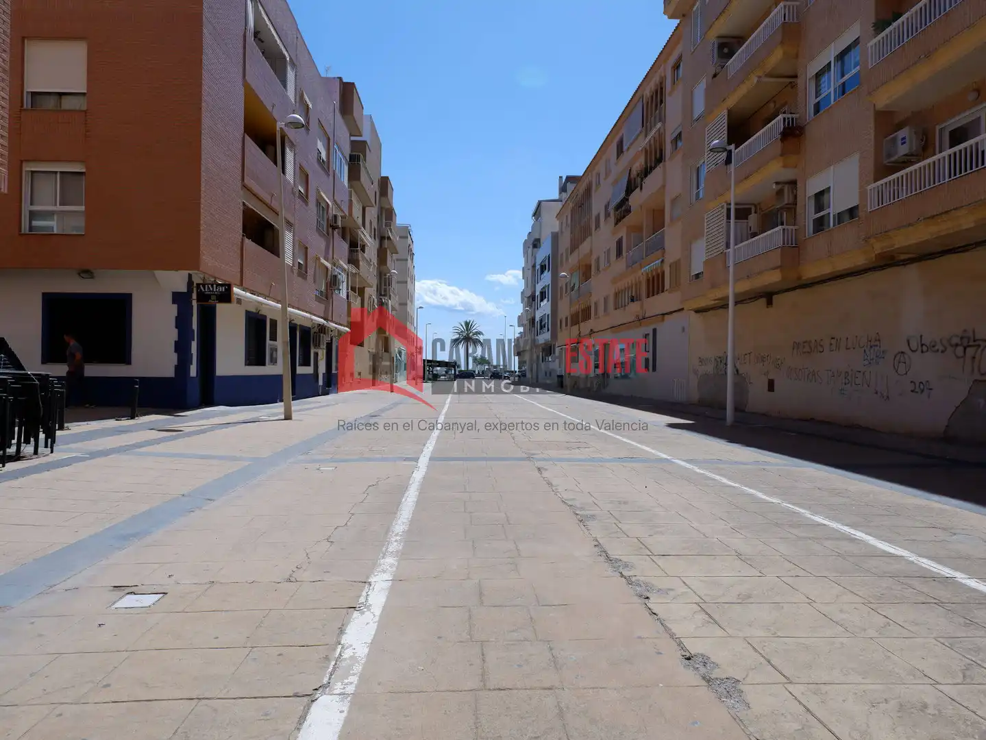 Vista exterior de Local de alquiler en Sagunto / Sagunt con Aire acondicionado y Amueblado