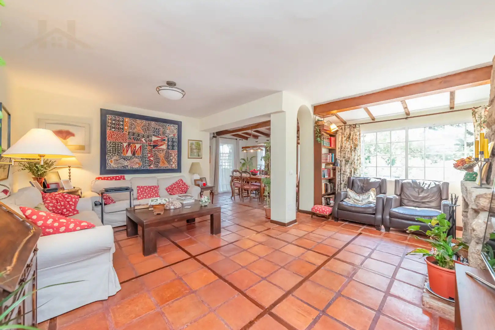 Sala d'estar de Casa o xalet en venda en Valdemorillo amb Aire condicionat, Calefacció i Jardí privat