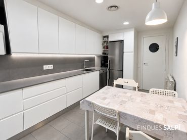 Piso con ascensor en venta en Miquel de Palol