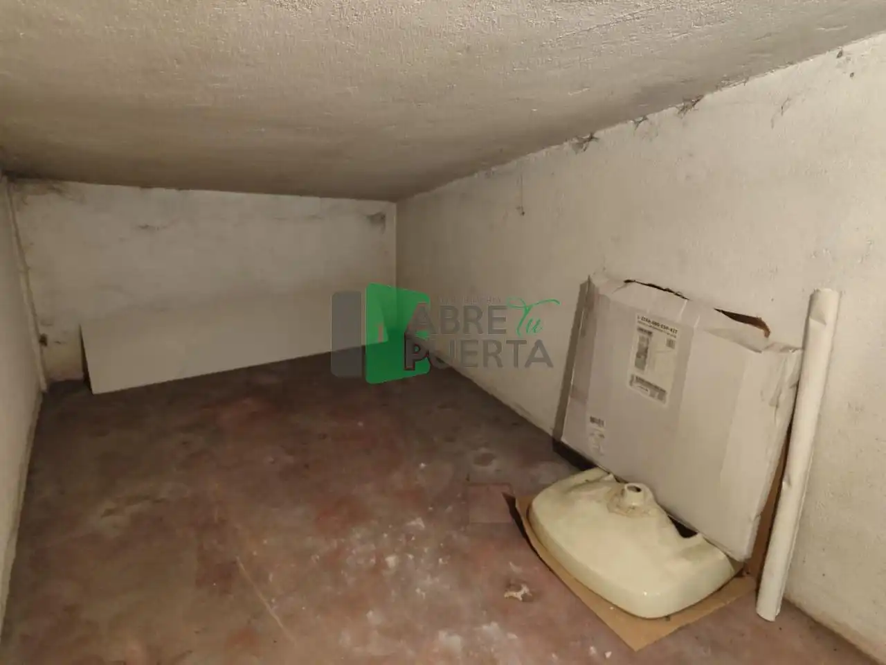 Piso en venta en Ourense Capital  con Calefacción, Parquet y Trastero