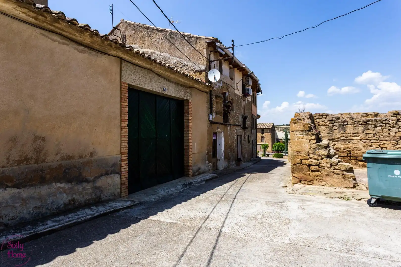 Exterior view of Houses for sale in Castiliscar  with Furnished