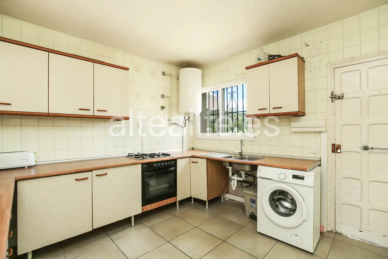 Cocina de Casa o chalet en venta en La Nucia con Aire acondicionado, Jardín privado y Terraza