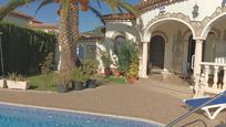 Piscina de Casa o xalet en venda en Mont-roig del Camp amb Aire condicionat, Terrassa i Piscina