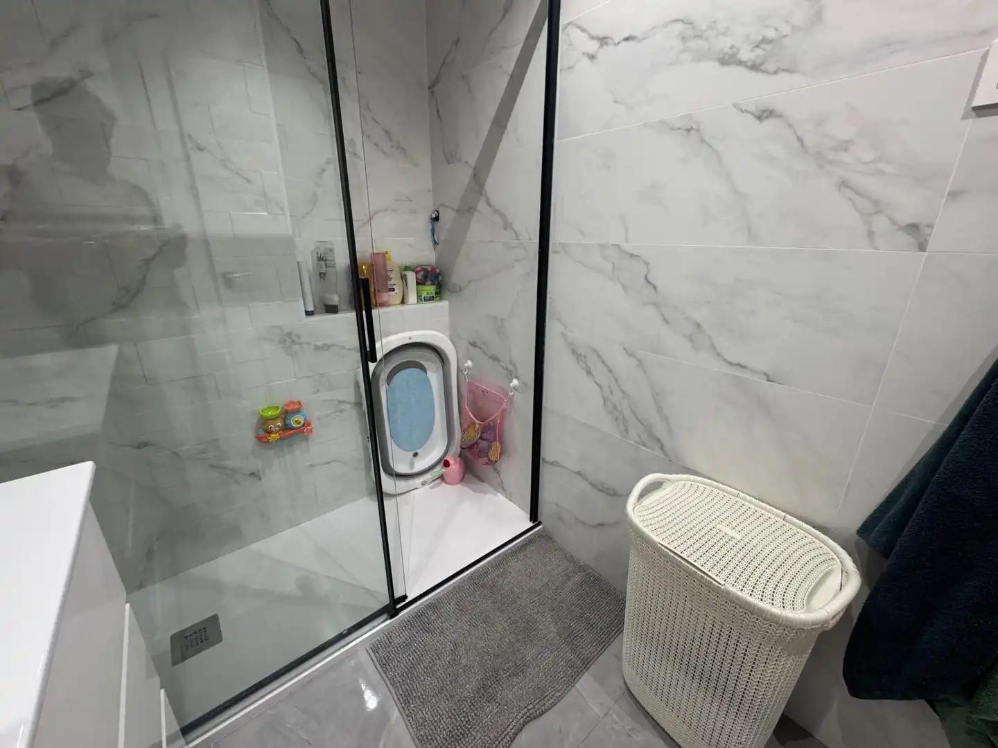 Bany de Pis en venda en Málaga amb Terrassa