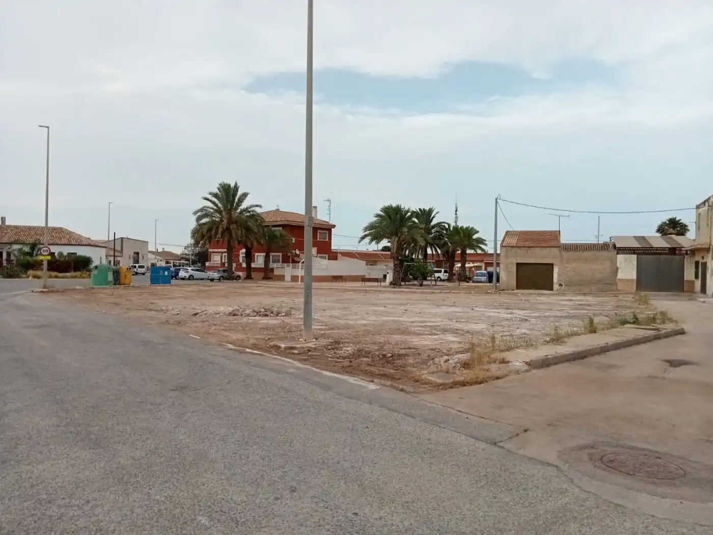 Terreno residenziale in vendita a CLGUARDAMAR-LOS BEATOS2(A)