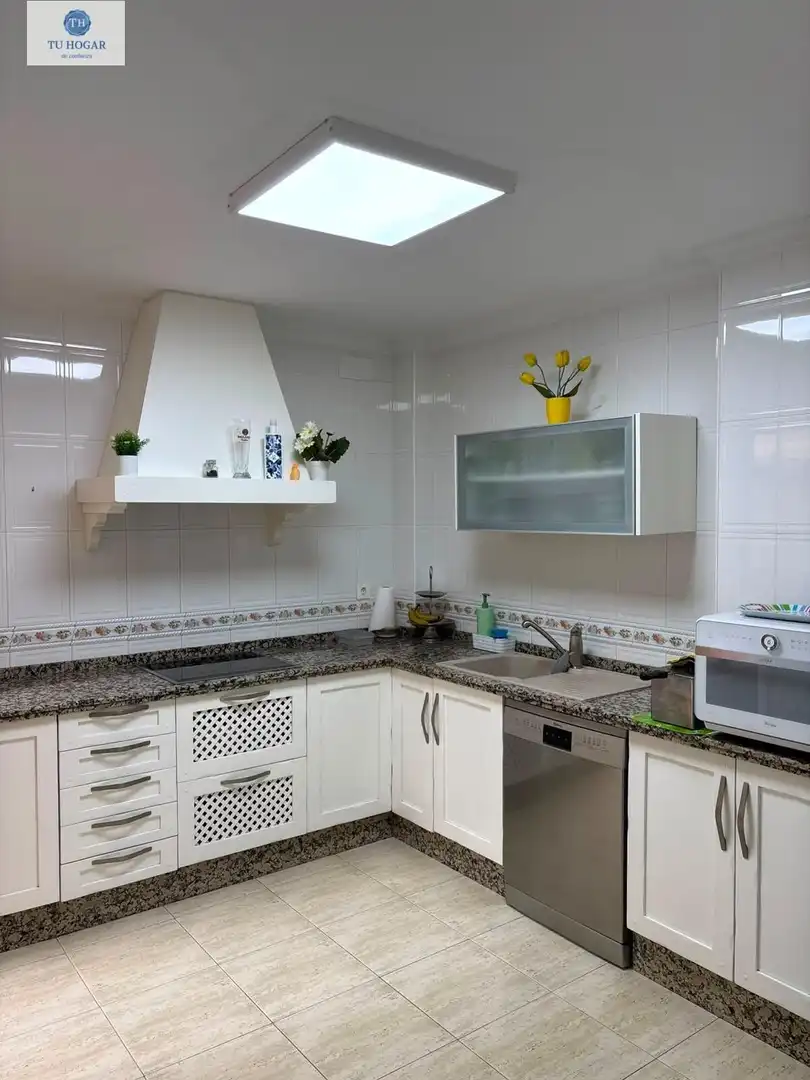 Kitchen of Detached homes for rent to own in Alcalá de Guadaira  with Air Conditioner, Heating and Terrace