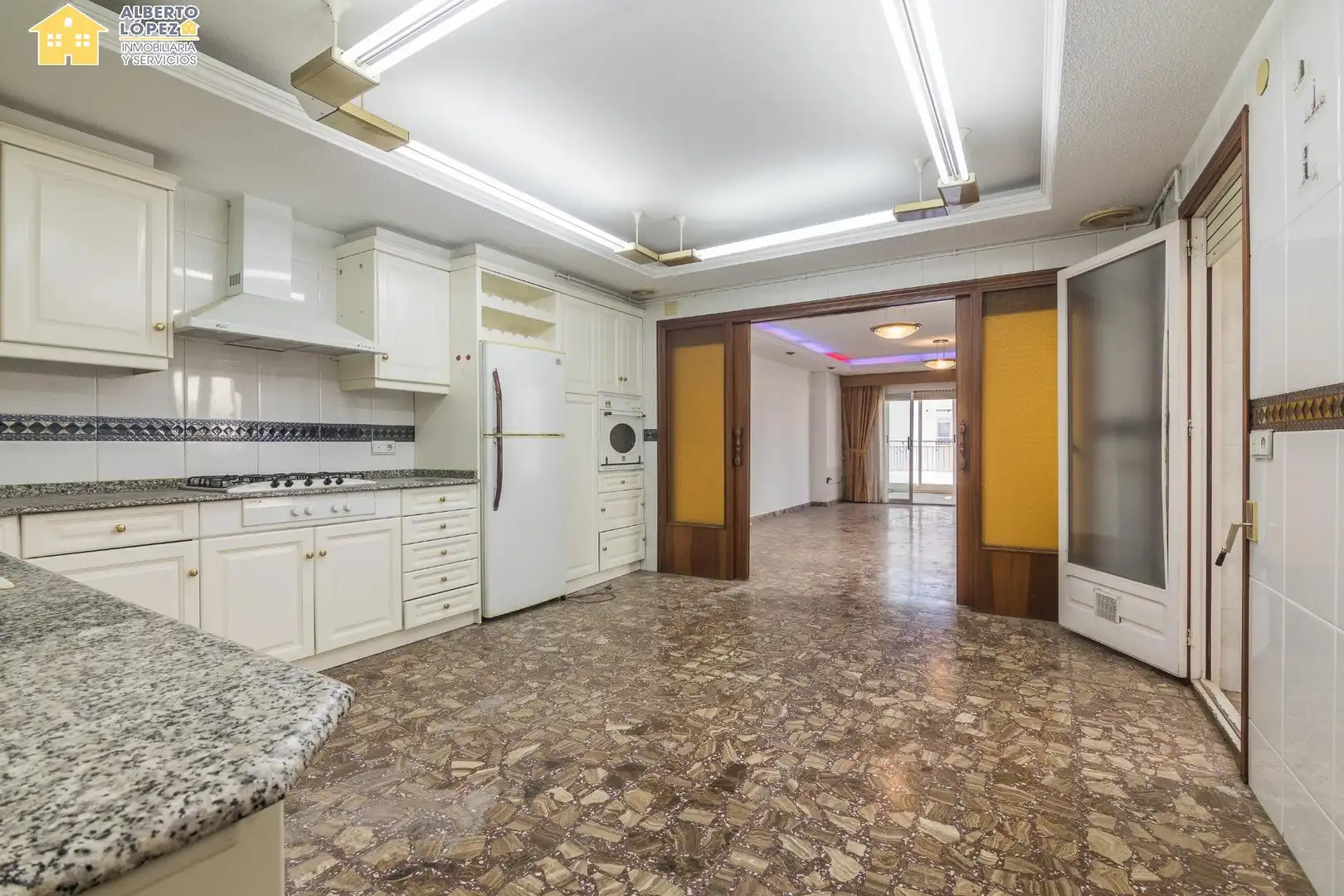 Cocina de Ático en venta en Elche / Elx con Terraza y Balcón