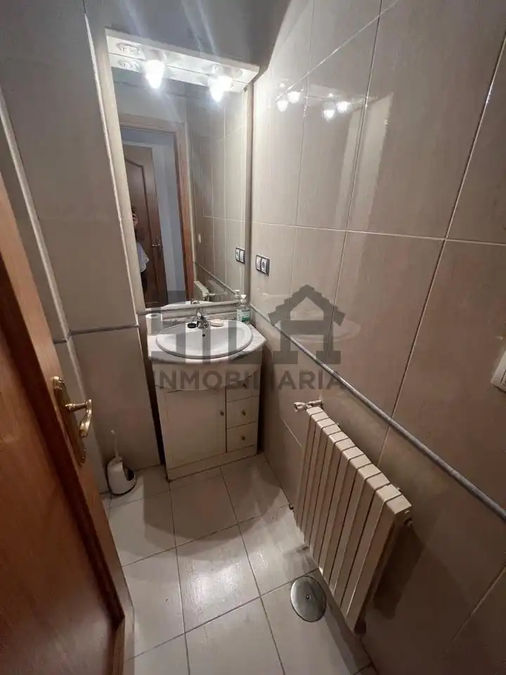 Flat for sale in NSA. SRA. DA SAINZA, Posío