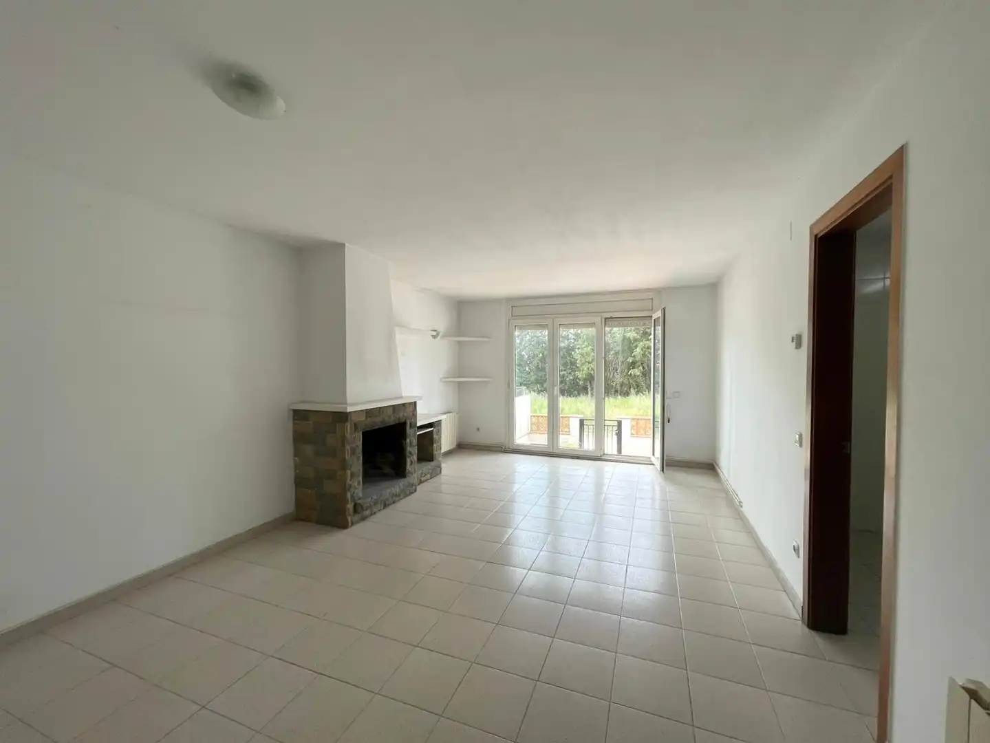 Sala d'estar de Casa o xalet en venda en Moià amb Calefacció