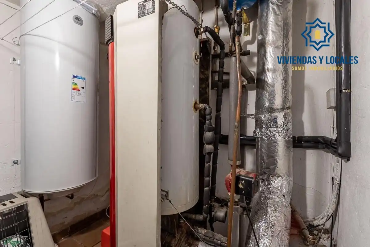Casa amb terrassa en venda a Peligros, imagen 32