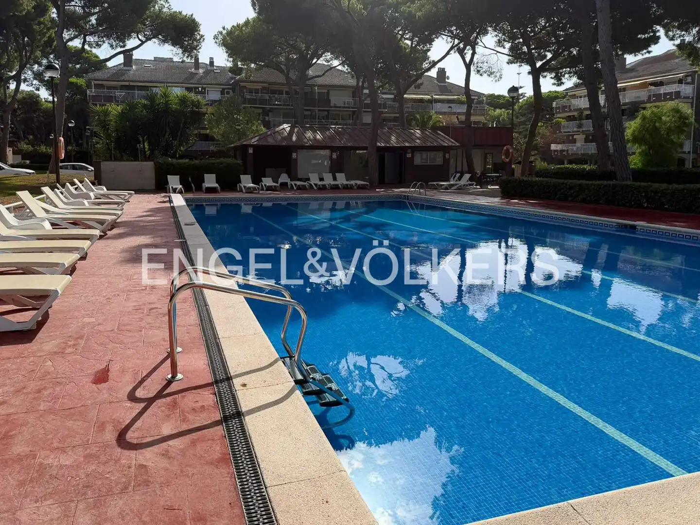 Swimming pool of Flat for rent in Gavà  with Air Conditioner, Heating and Swimming Pool