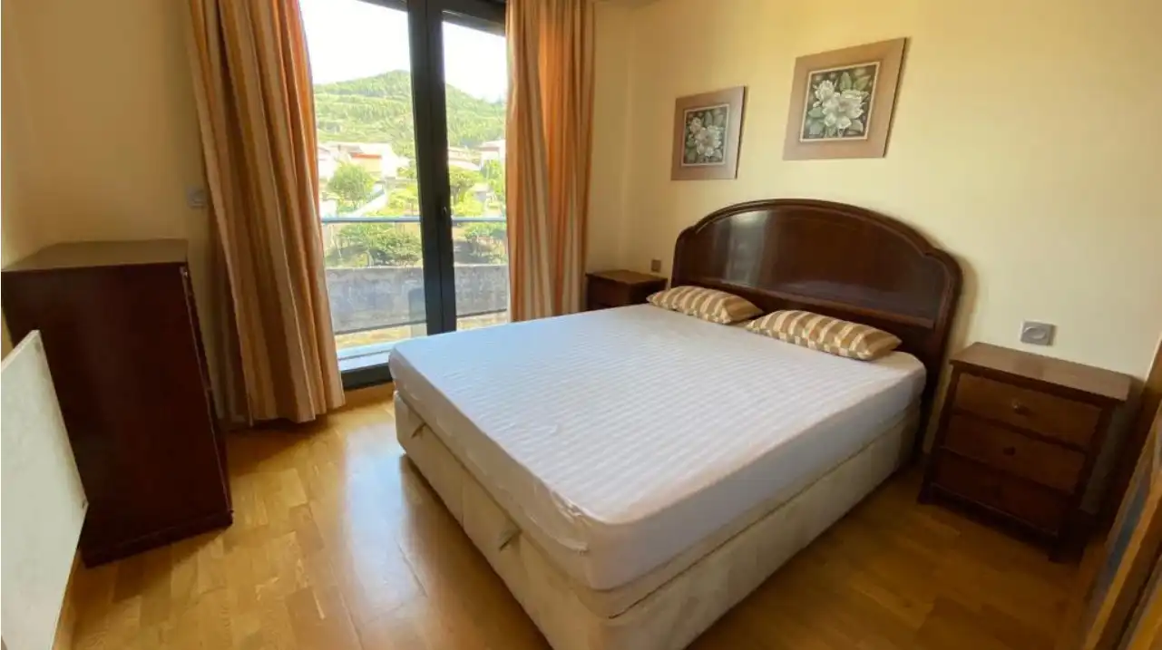 Habitación de Piso en venta en Baiona con Terraza y Piscina comunitaria