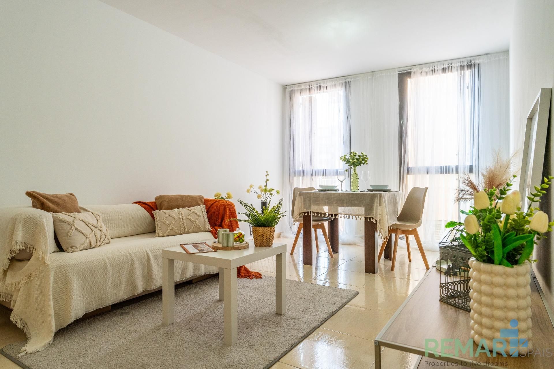 Piso en venta en Calle FONT, Centre