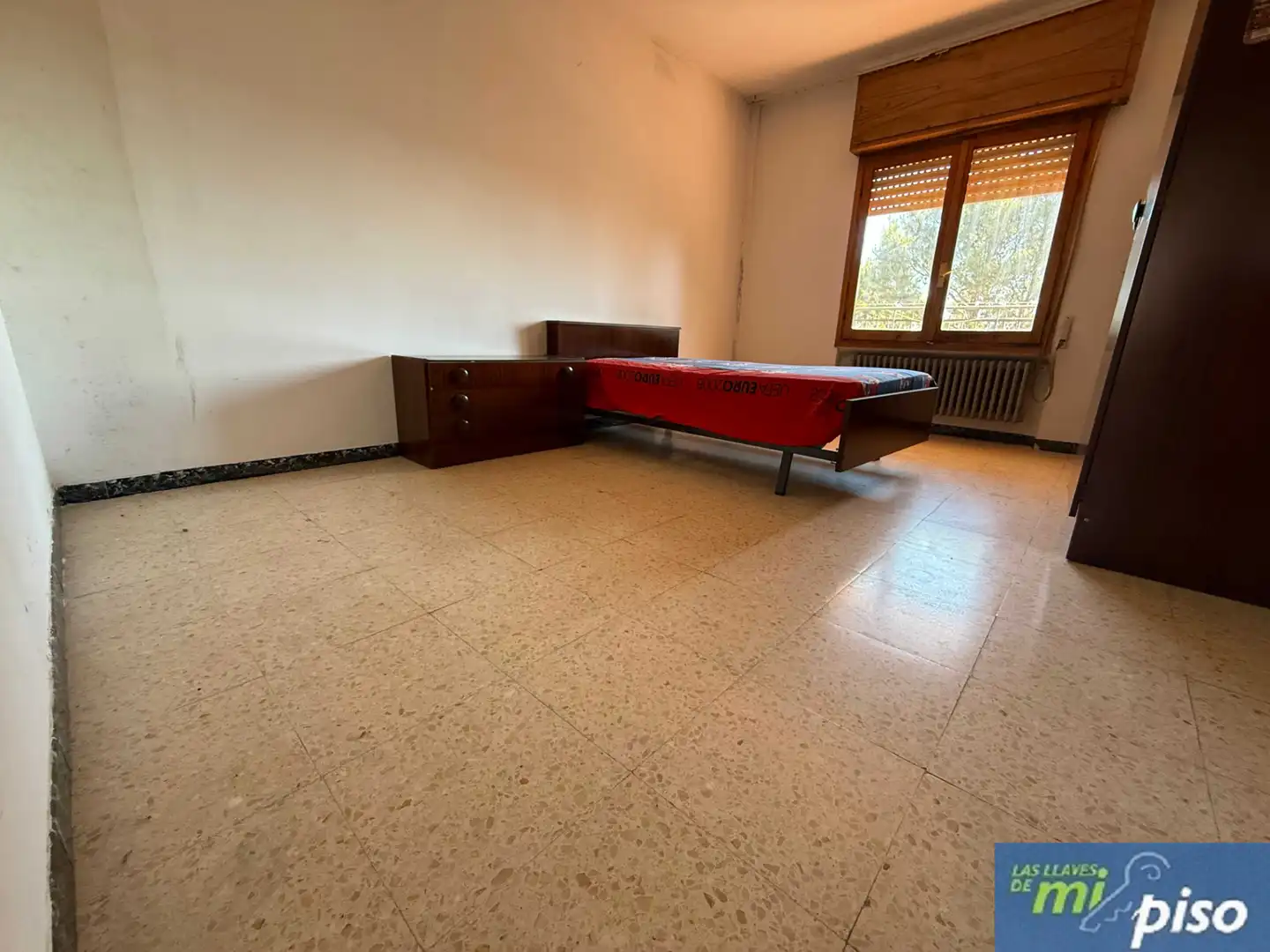 Dormitori de Àtic en venda en Portillo amb Calefacció, Parquet i Terrassa