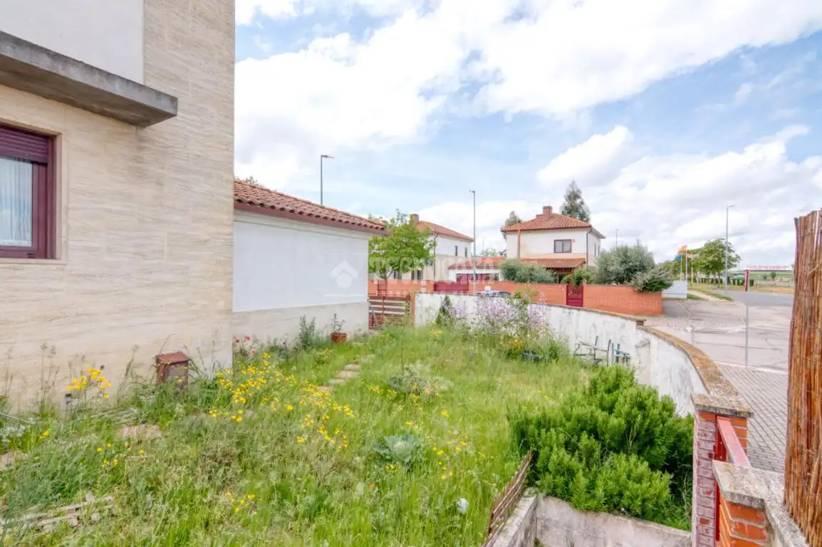 Casa o chalet en venta en Castellanos de Moriscos con Aire acondicionado, Calefacción y Jardín privado
