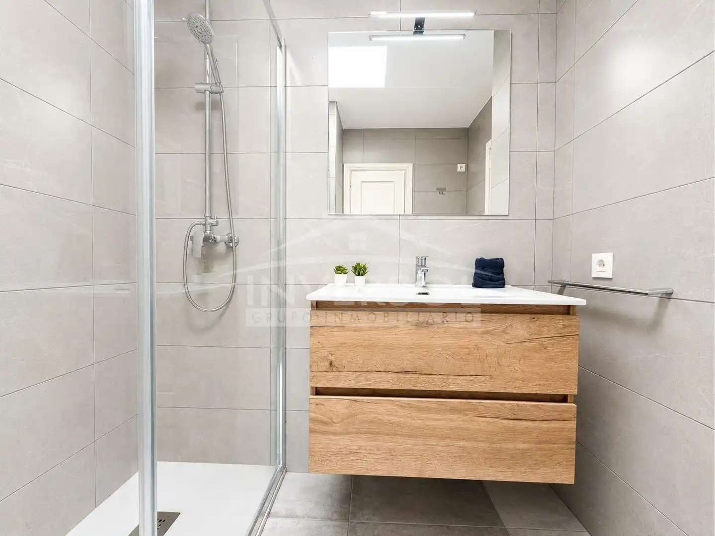Baño de Piso en venta en El Ejido con Amueblado