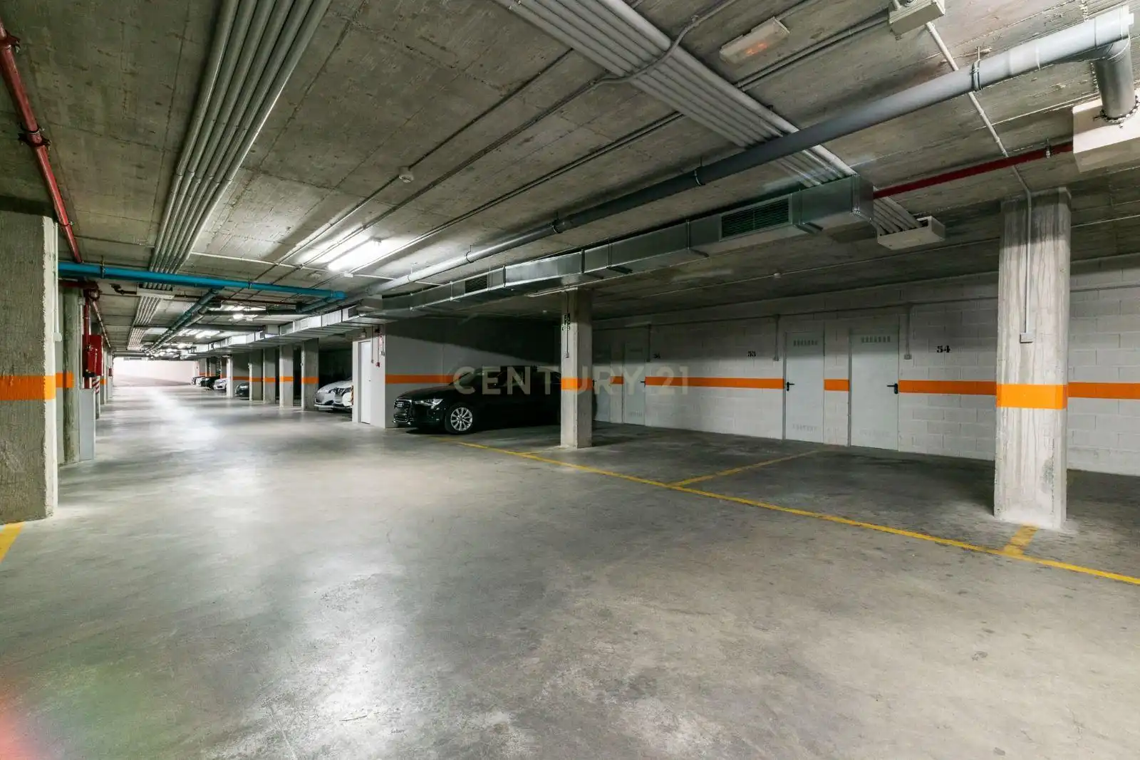 Parking of Flat for sale in Granada  with Air Conditioner, Private garden and Oven