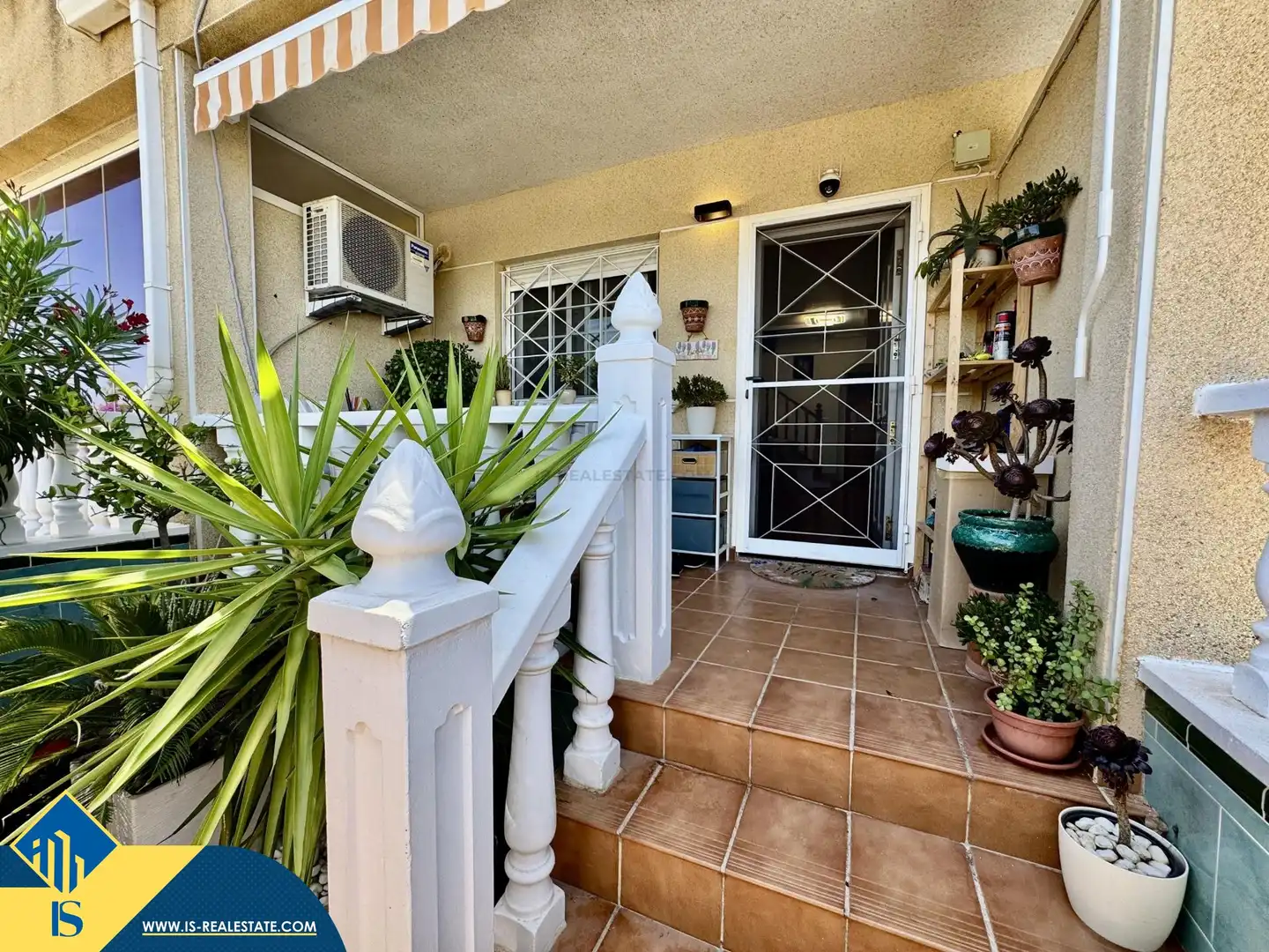 House with pool for sale in Zona Carrefour - Urbanizaciones, imagen 3