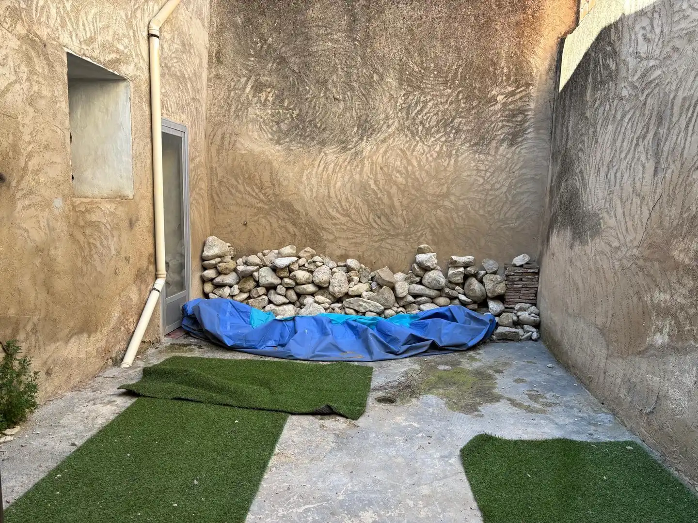 Casa adosada en venda en Benilloba amb Calefacció