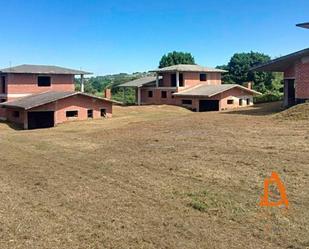 Residencial en venda a Parroquias Norte