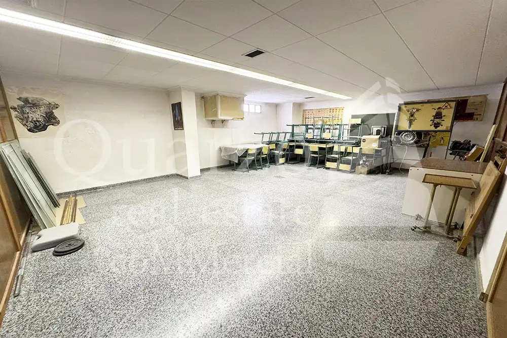 Commercial properties for sale in Villena  with Heating and Furnished
