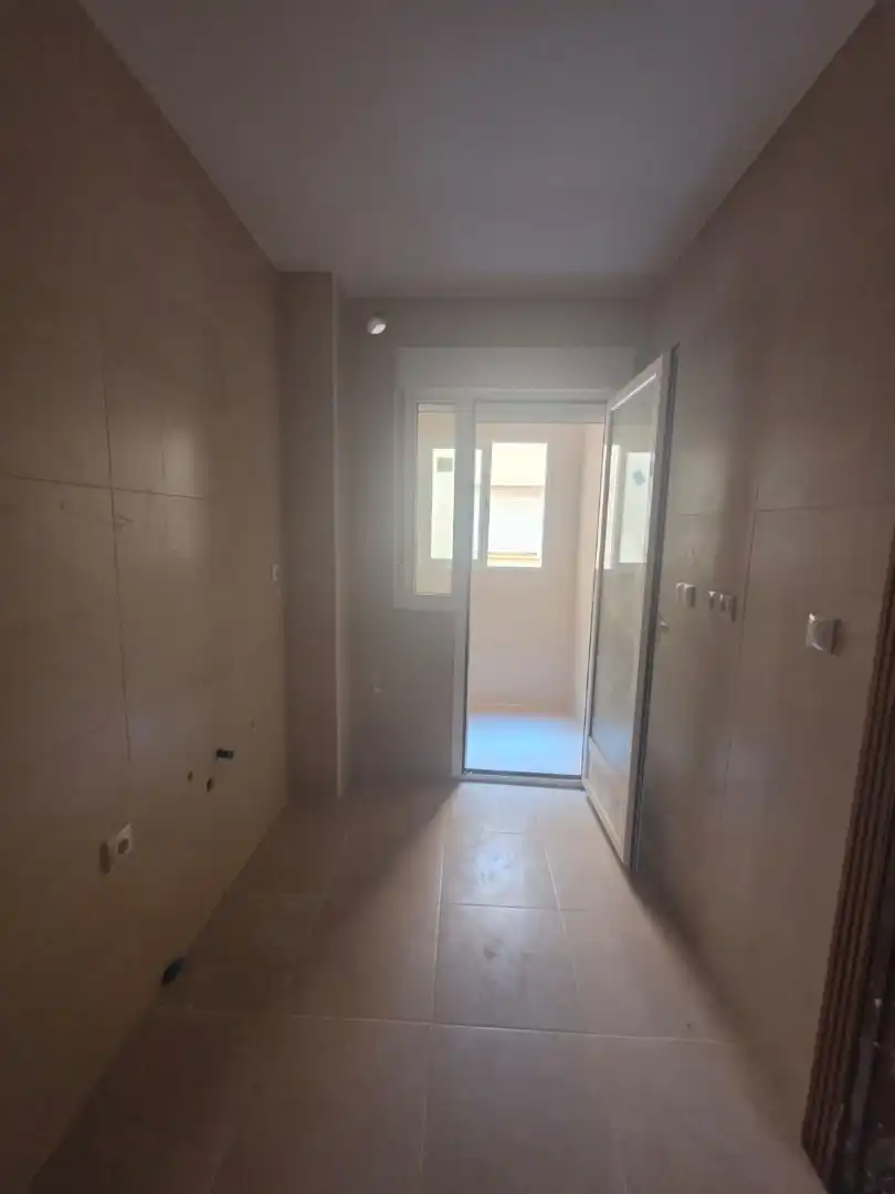 Neubau-Wohnung mit Terrasse zum Verkauf in Calle Bartolomé de las Casas 28, imagen 17