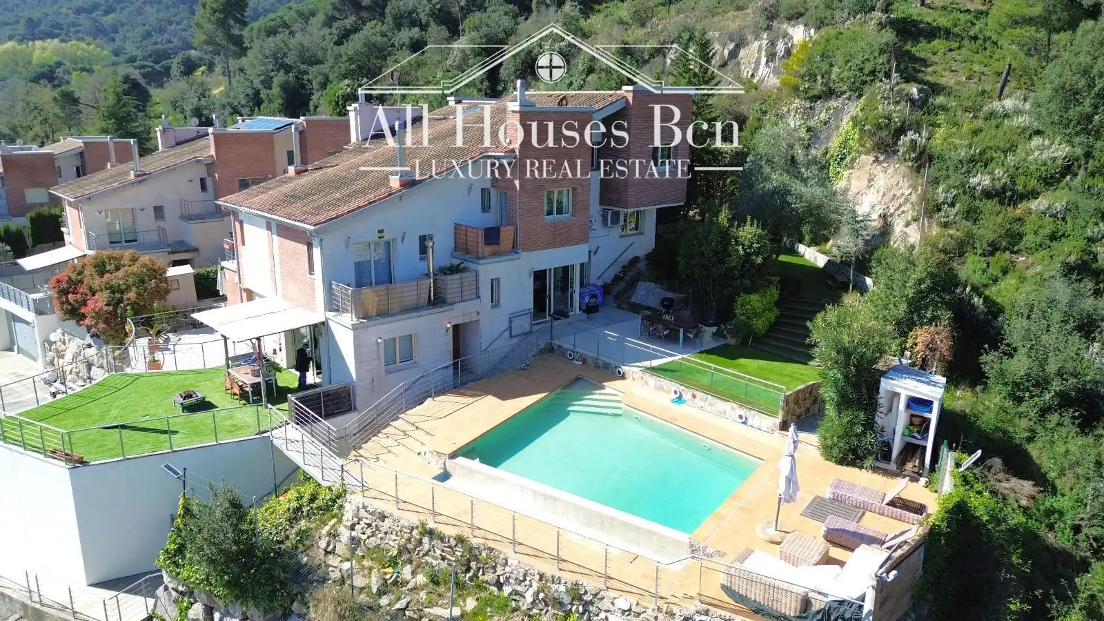 House with terrace for sale in Senyors de Fivallers