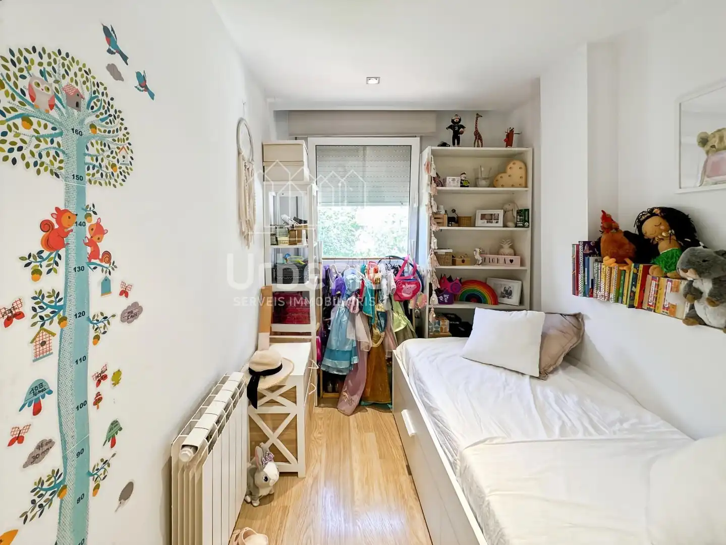 Bedroom of Flat for sale in Arenys de Mar  with Air Conditioner, Heating and Terrace
