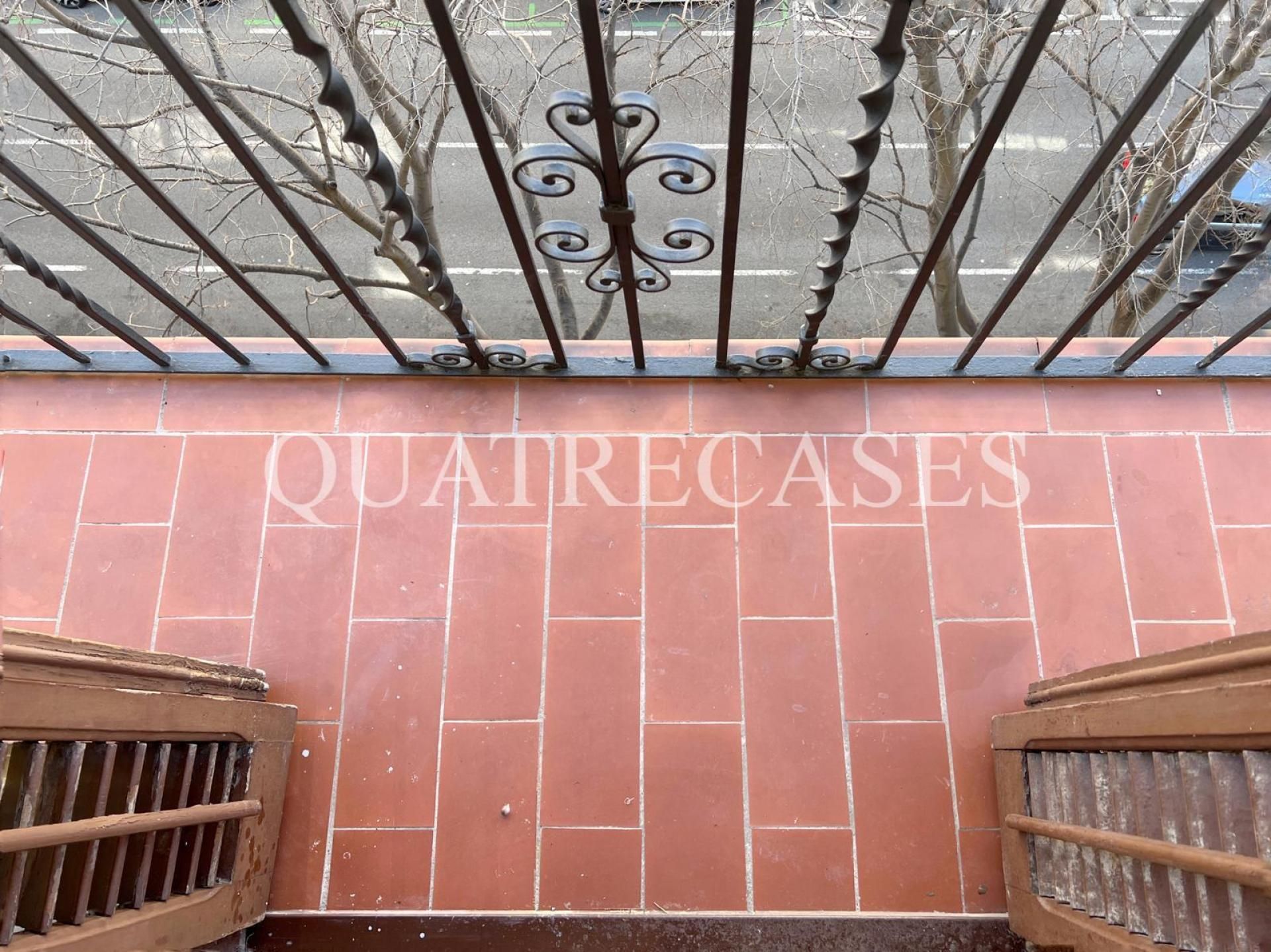 Terrace of Flat for sale in  Barcelona Capital  with Heating, Furnished and Oven