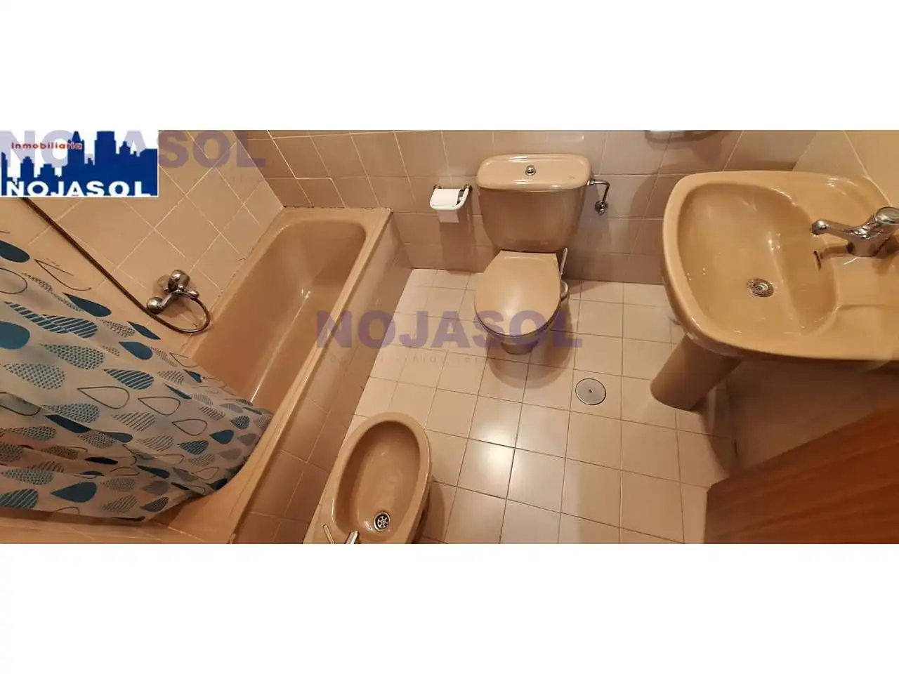 Wohnung zur Miete in Calle los pinares, 54, Ris