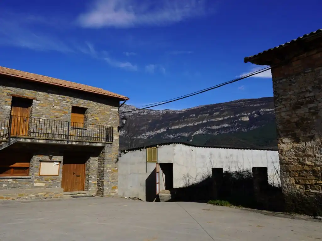 Edifici en venda a Calle Unica Samper, La Fueva