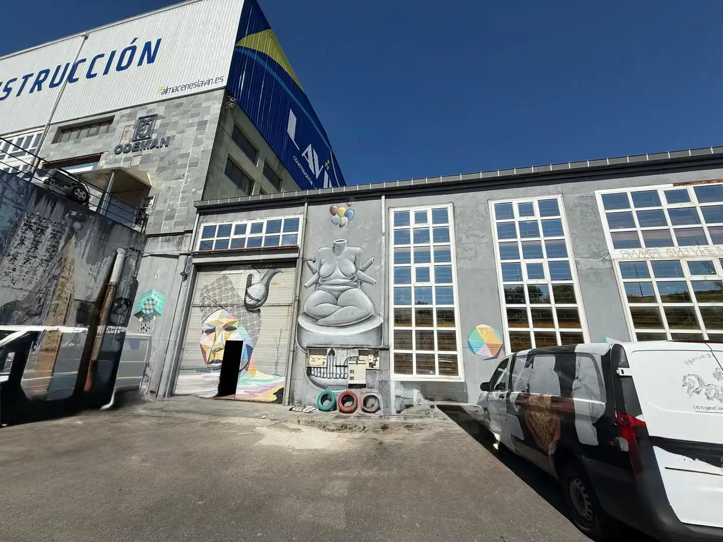 Vista exterior de Nave industrial en venta en Camargo