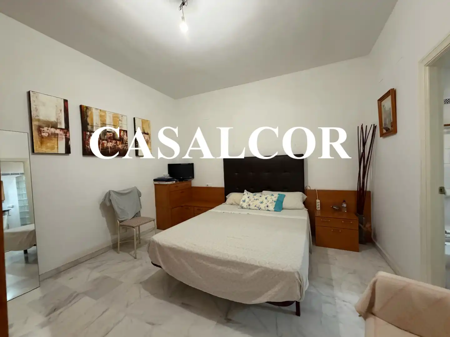 Dormitori de Casa o xalet en venda en Mairena del Alcor, Sevilla