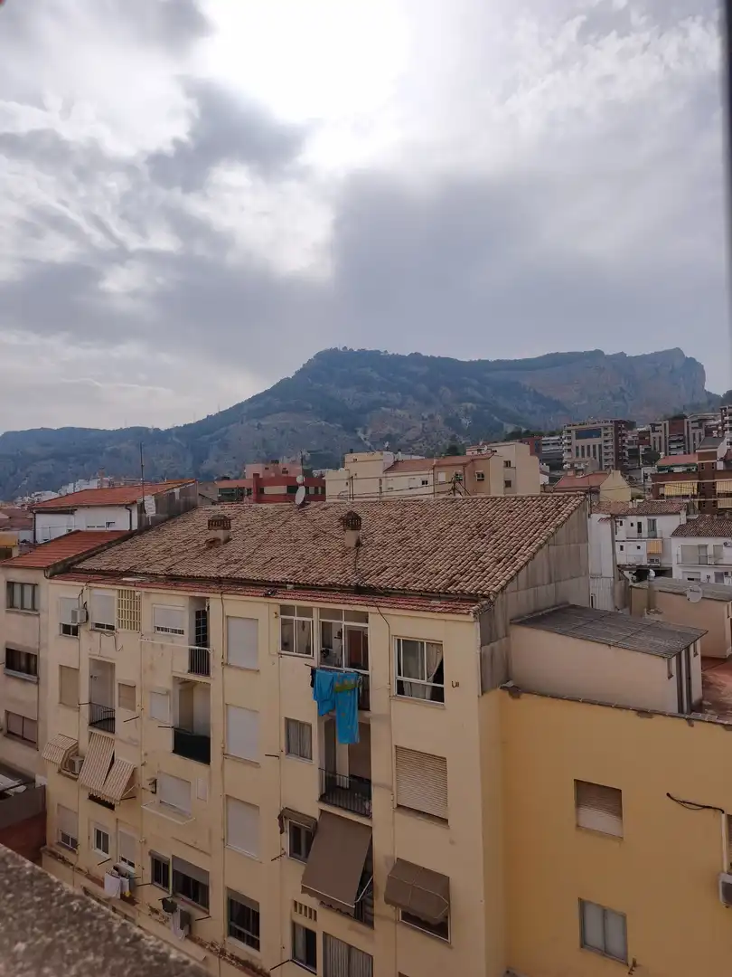 Vista exterior de Àtic en venda en Alcoy / Alcoi amb Calefacció, Terrassa i Traster
