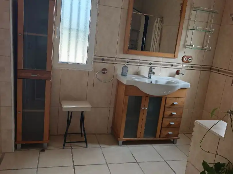 Houses for rent in Viñuela, Málaga