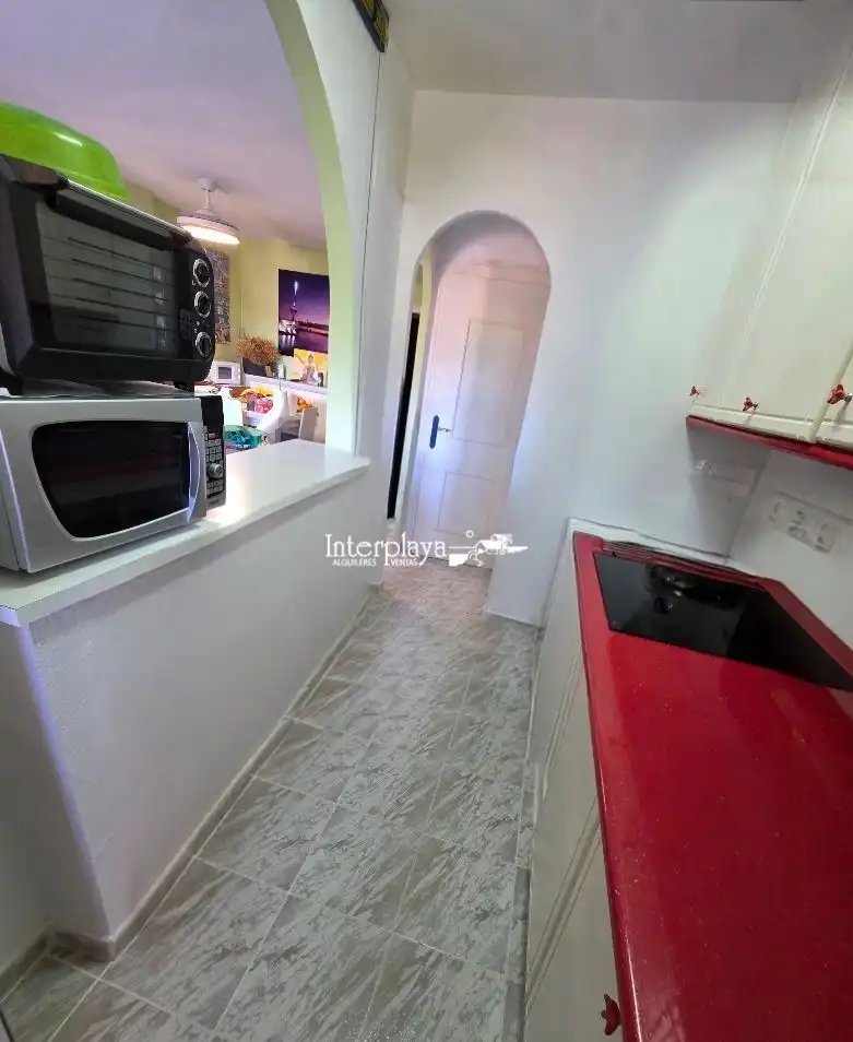 Küche von Maisonette zum Verkauf in La Manga del Mar Menor mit Klimaanlage, Möbliert und Gemeinschaftspool
