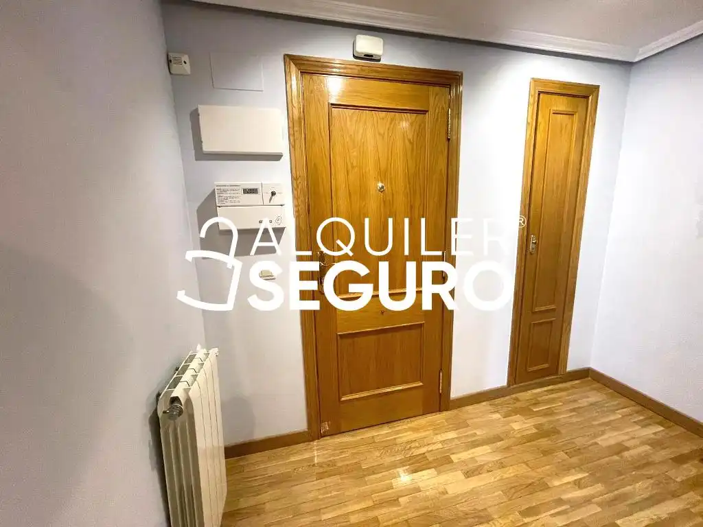 Piso de alquiler en Madrid con Calefacción y Piscina