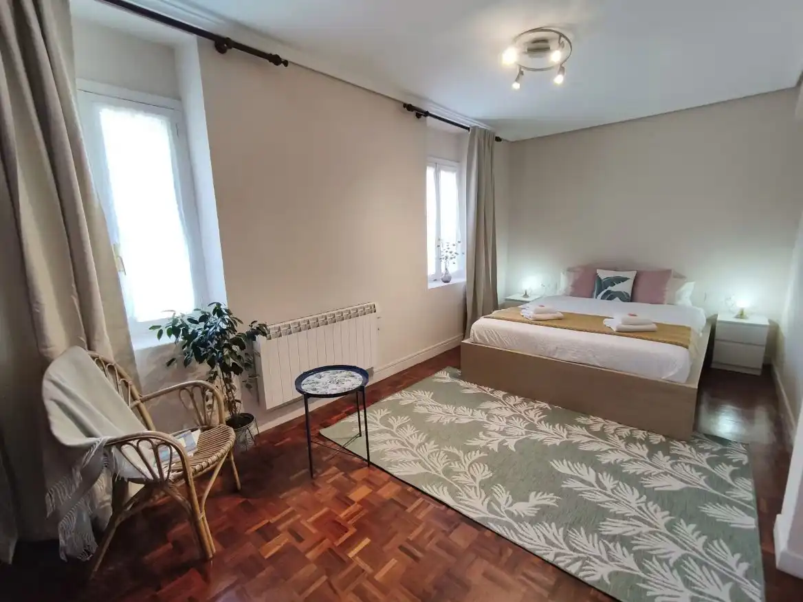 Bedroom of Flat for rent in Barrika  with Air Conditioner, Heating and Parquet flooring