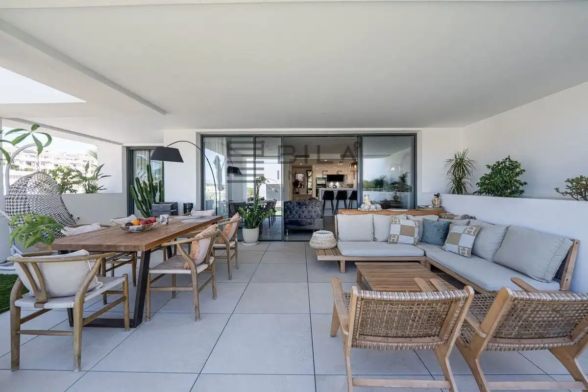 Terrace of Duplexes for sale in Marbella  with Air Conditioner, Terrace and Storage room
