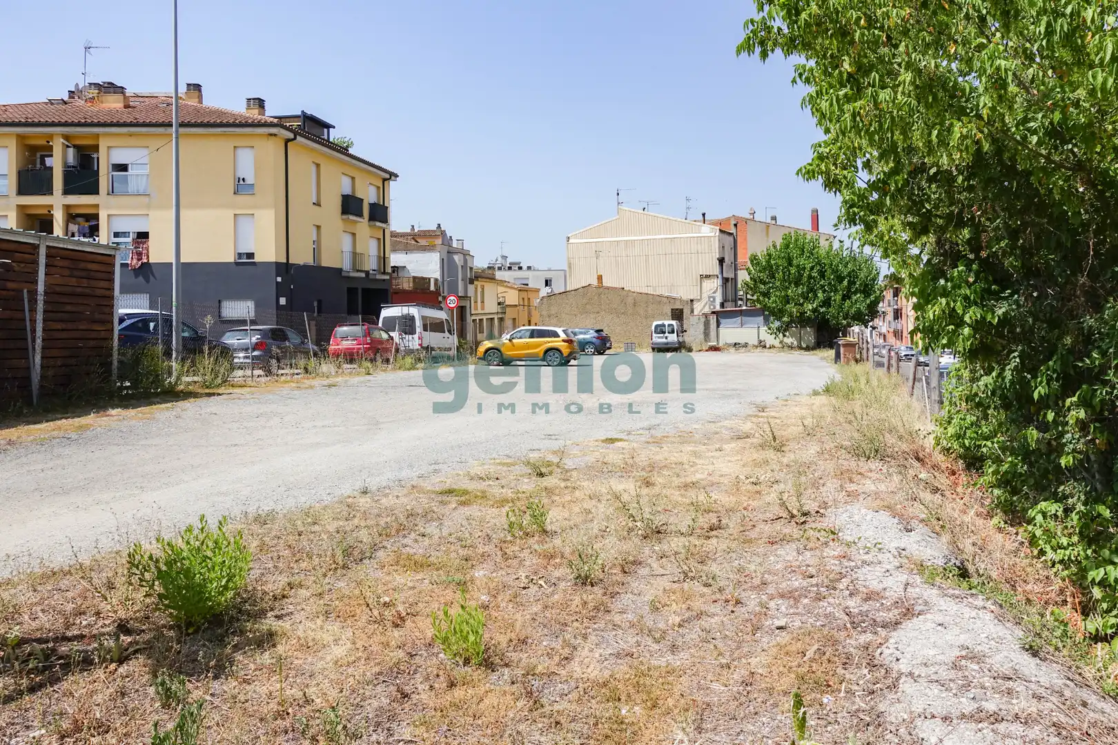 Wohnbaugrundstück zum Verkauf in Carrer de la Bisbal 47, imagen 2