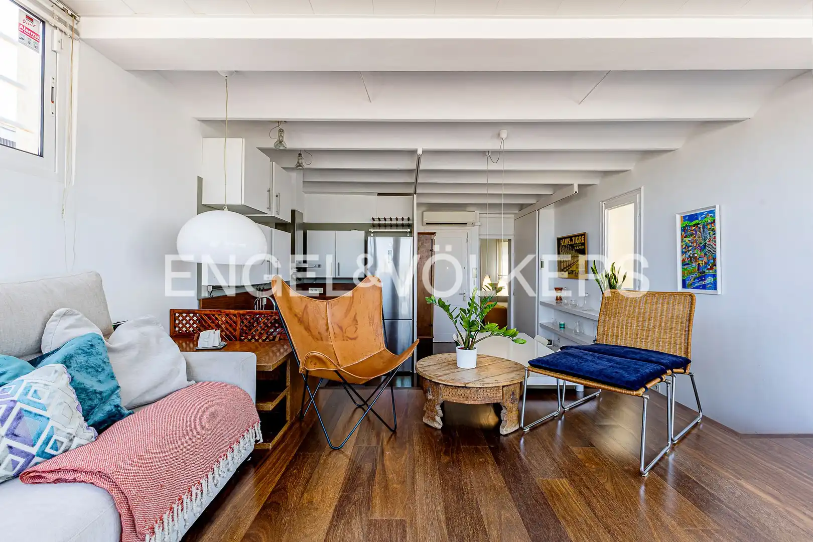 Sala d'estar de Àtic de lloguer en Barcelona amb Aire condicionat, Calefacció i Terrassa