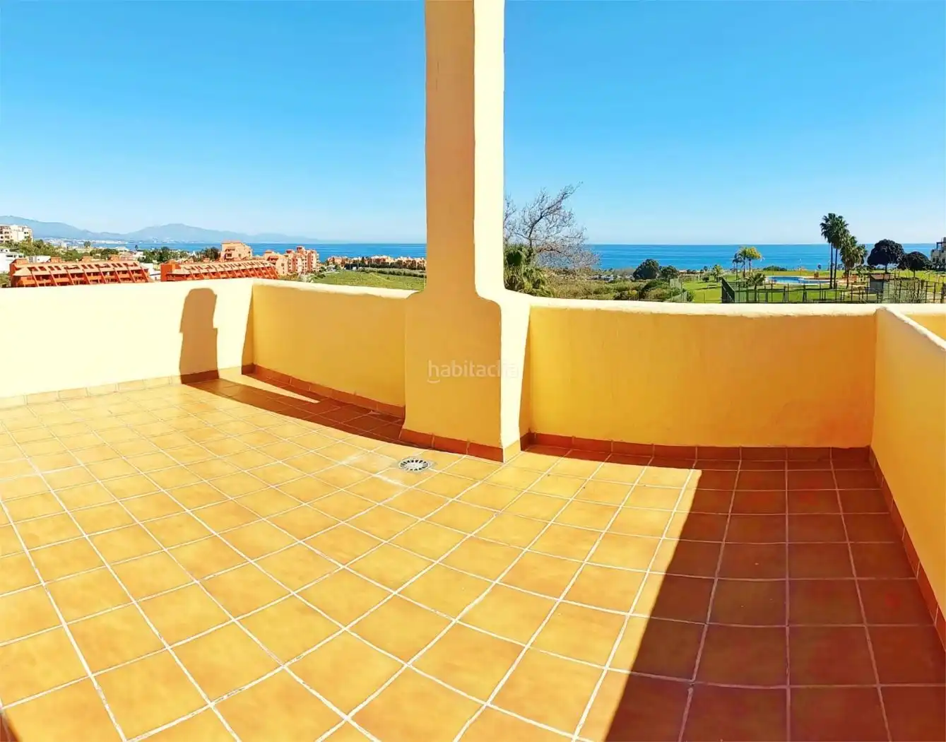 House with pool to rent in Avenida Suecia 56, imagen 24
