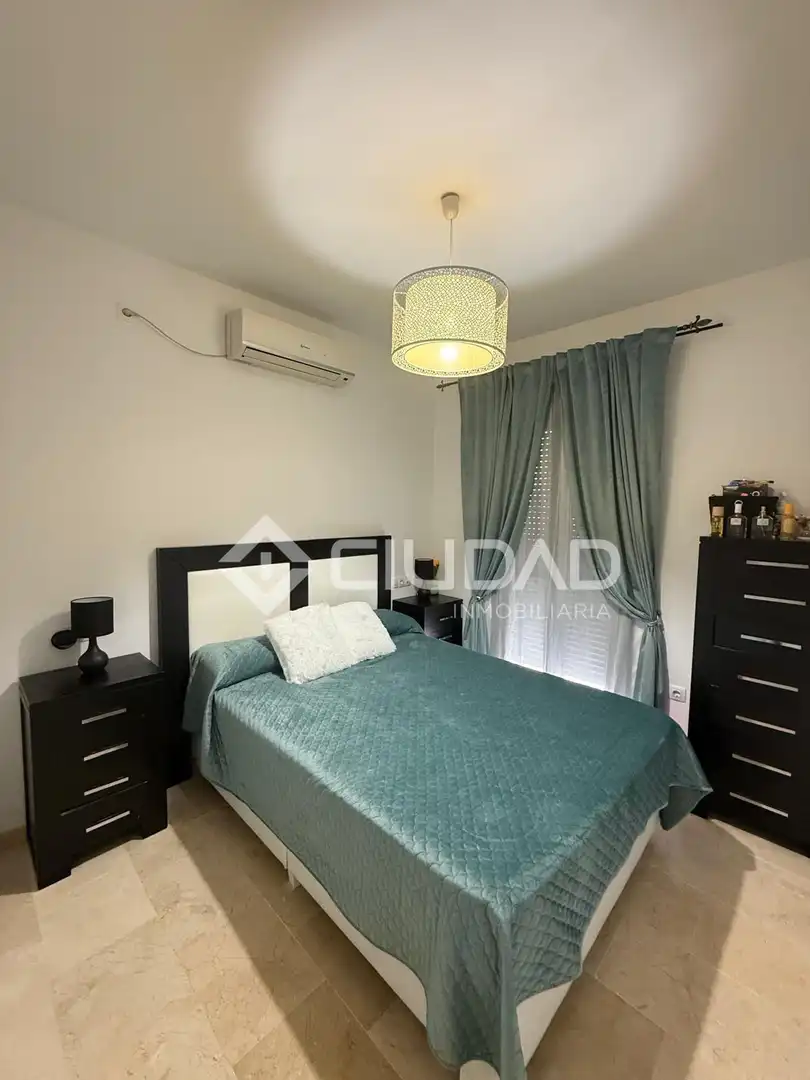 Bedroom of Houses for sale in Chipiona
